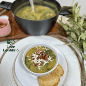 Sopa de Caldo Verde com Calabresa e Bacon +Brinde